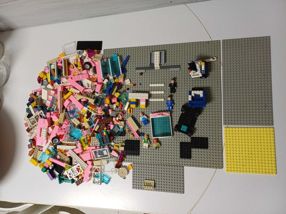 LEGO muitas peças