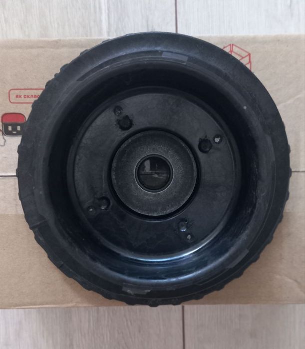 Подушка стойки (с подшипником) Renault Master3