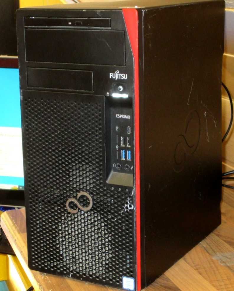 Fujitsu Esprimo P757 Intel i5 7400, DDR4 16GB, Nvidia Quadro K2000