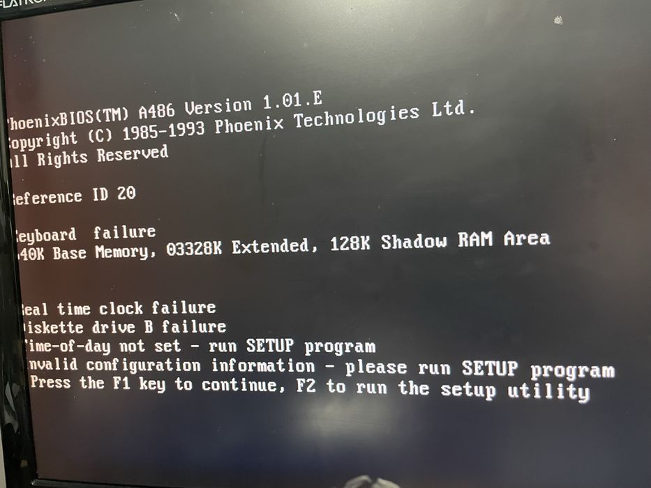 Stary retro komputer packard bell 486 legend 430