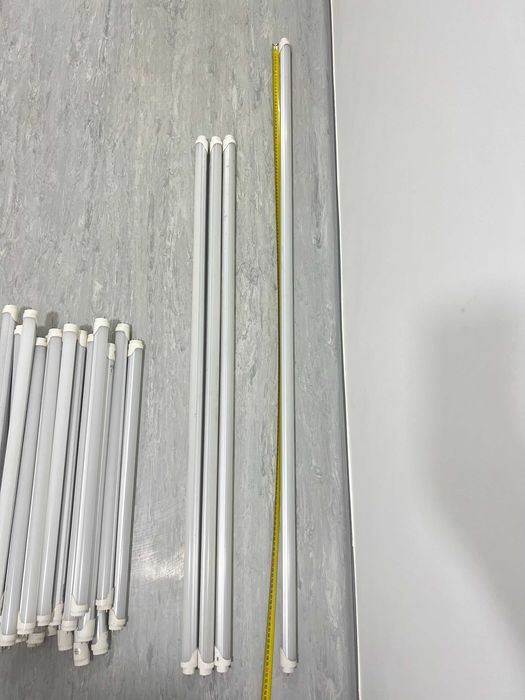 Lâmpada Rohs 230V, 23W 6000K 150 cm