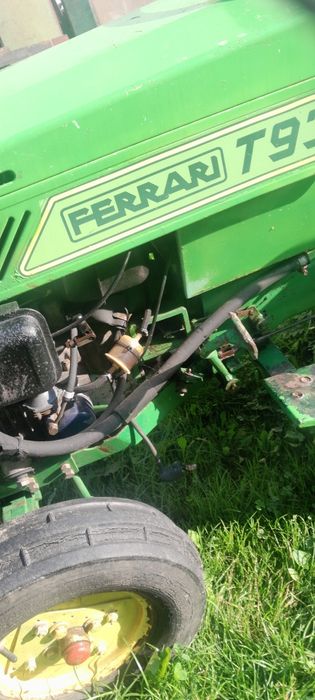 Mini Traktorek ogrodowy ferrari iseki