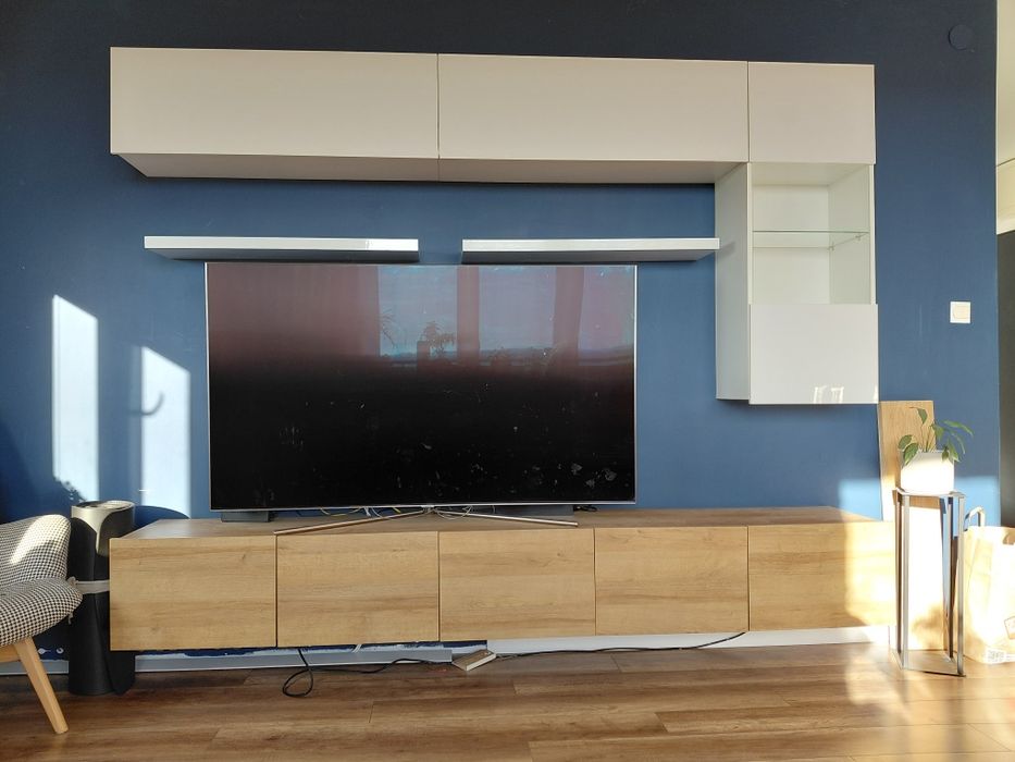 Zabudowa RTV wisząca