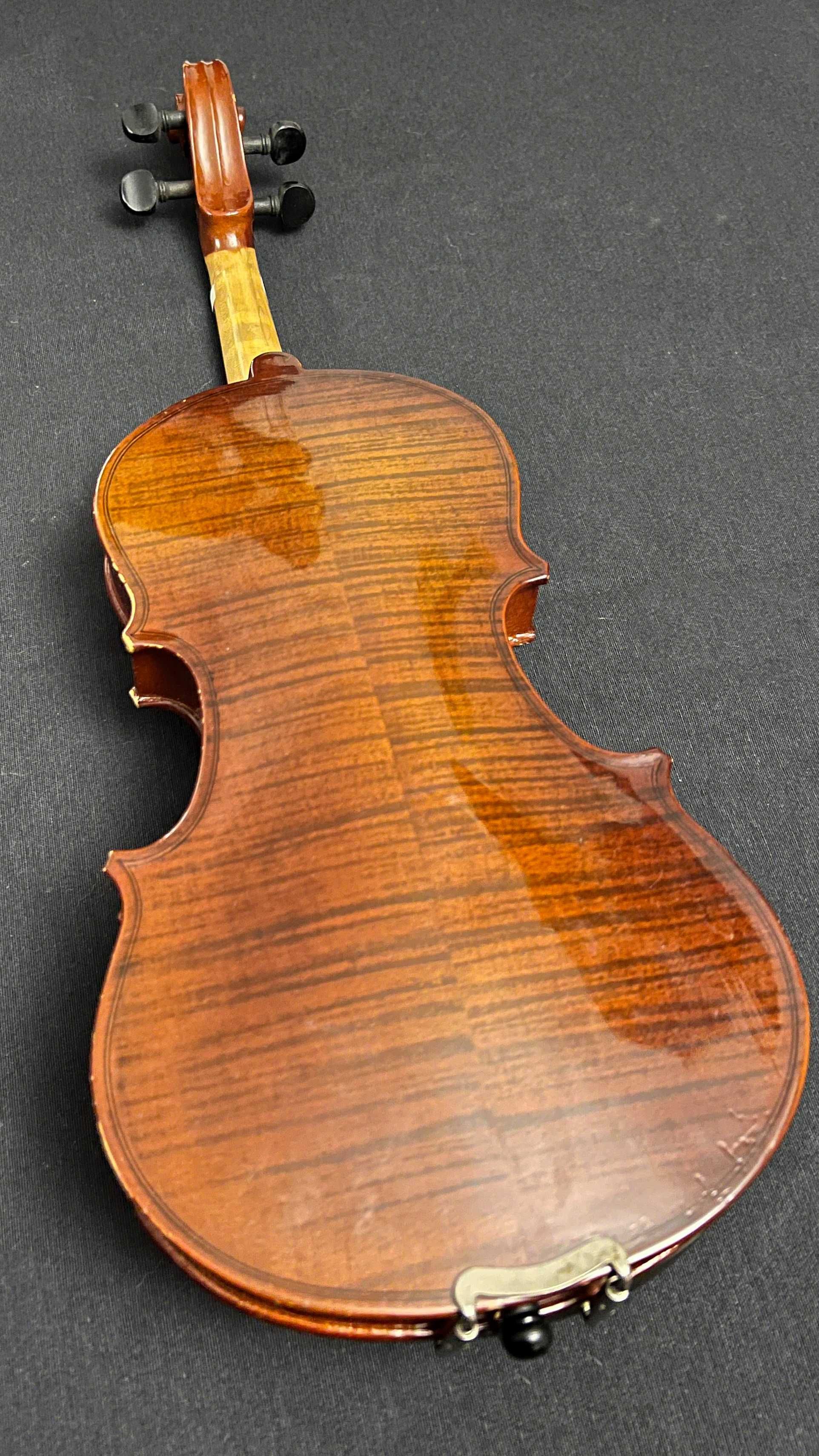 Violino 1/4 com mala e almofada p/ ombro