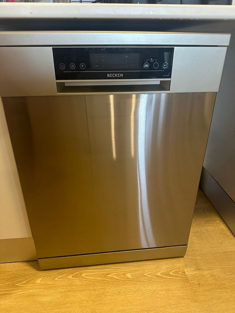 Maquina de Lavar Loiça e Ar-condicionado / aquecedor portátil