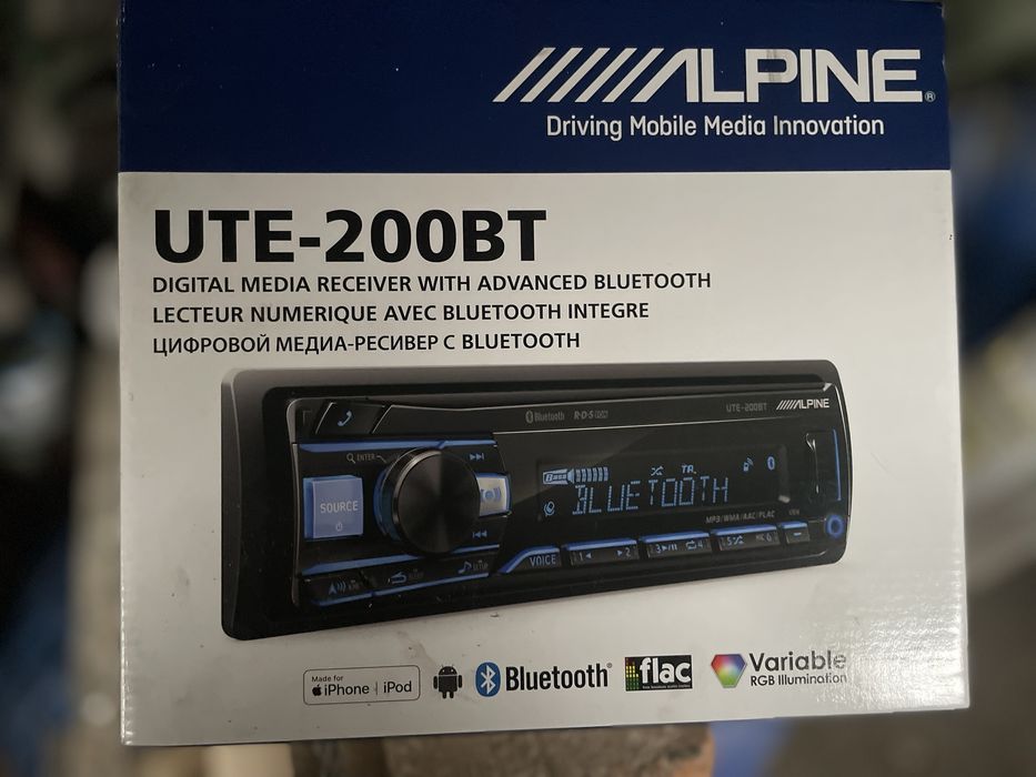 Магнітофон алпайн