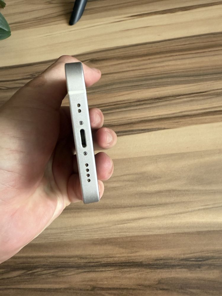 Продам айфон iphone 12 mini