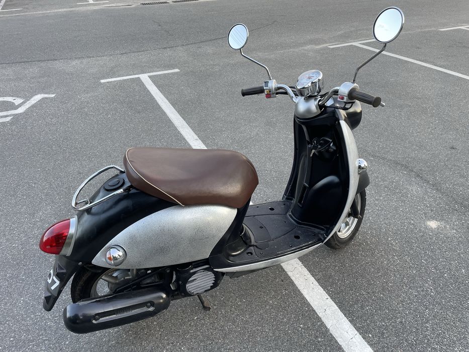 Скутер моторолер Yamaha Vino 4t водяне охолодження