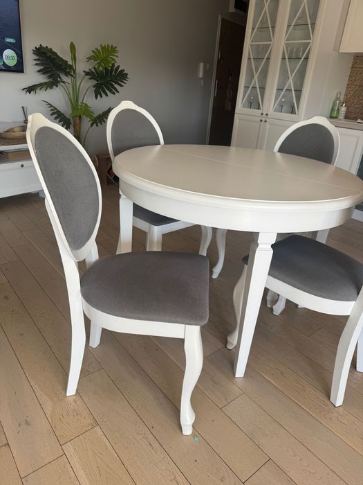 Komplet krzeseł - 6 sztuk