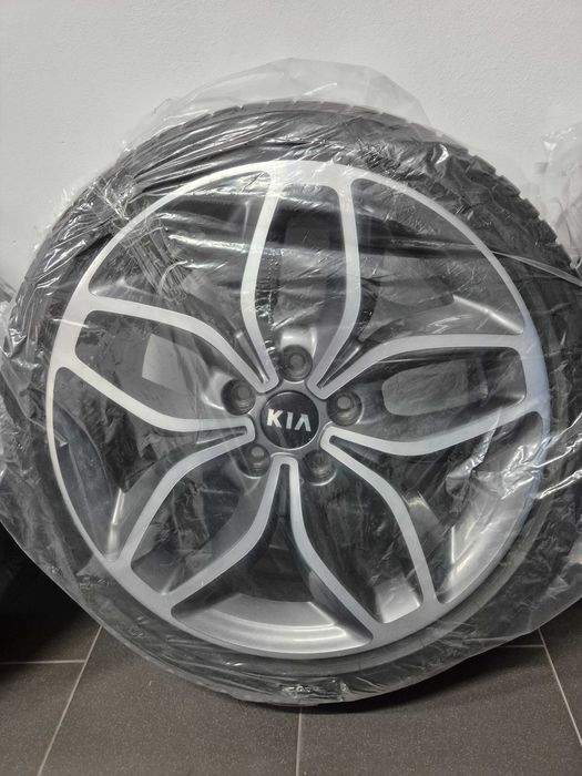 Felgi 225/40 R18 KIA oryginalne SUPER STAN
