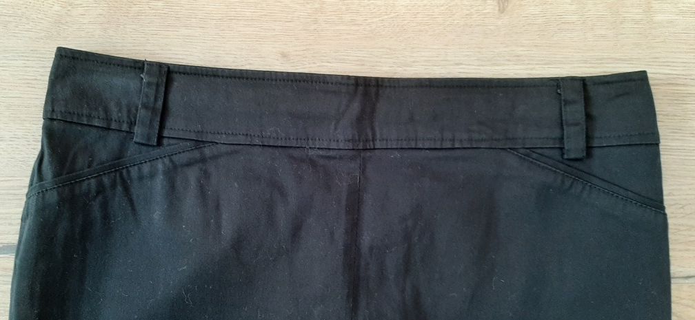 Spódnica czarna Camieu rozmiar 44