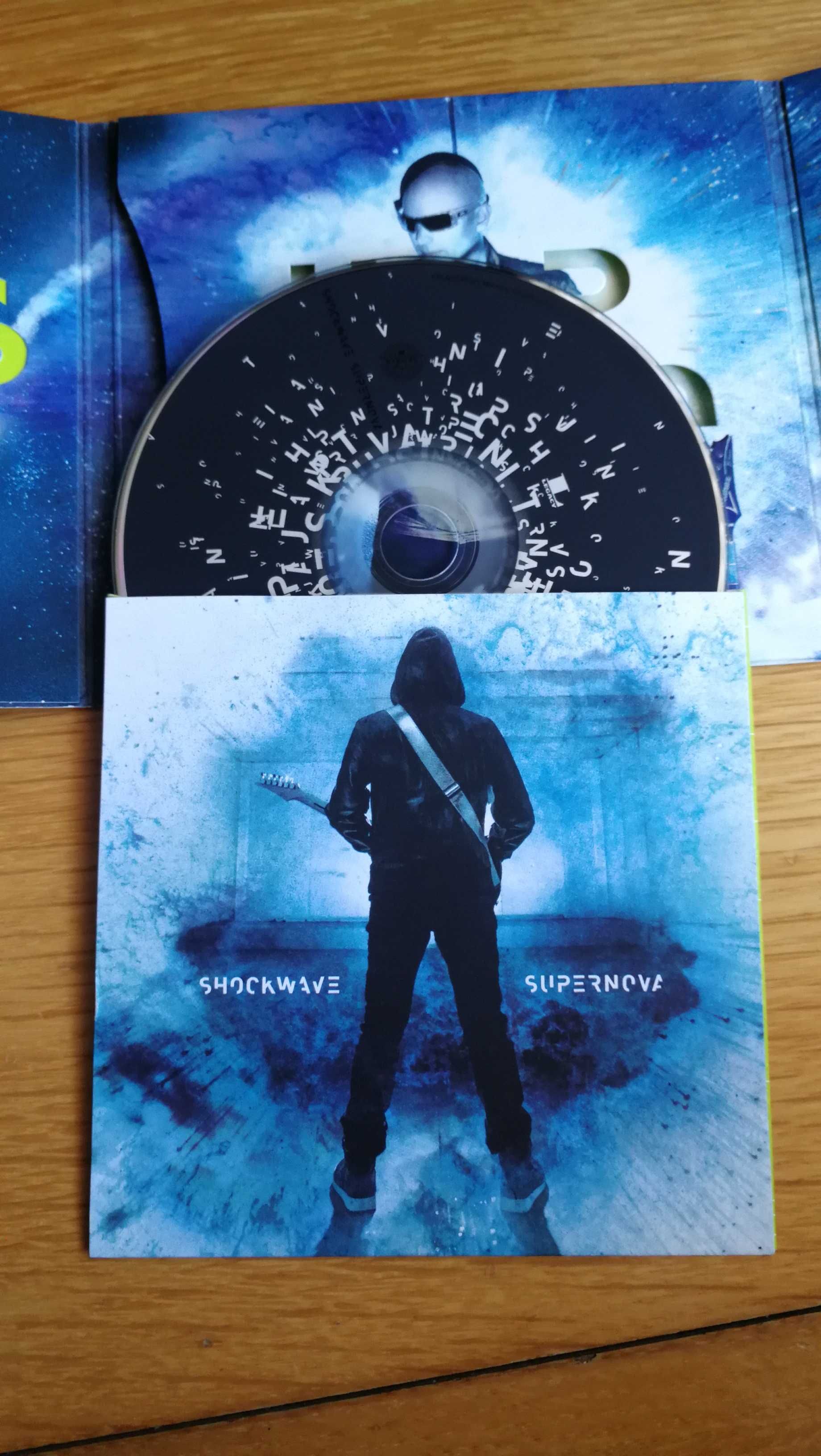 Joe Satriani- Shockwave Supernova