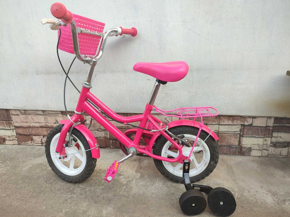 Велосипед 12 дюймів, на 2-4 роки