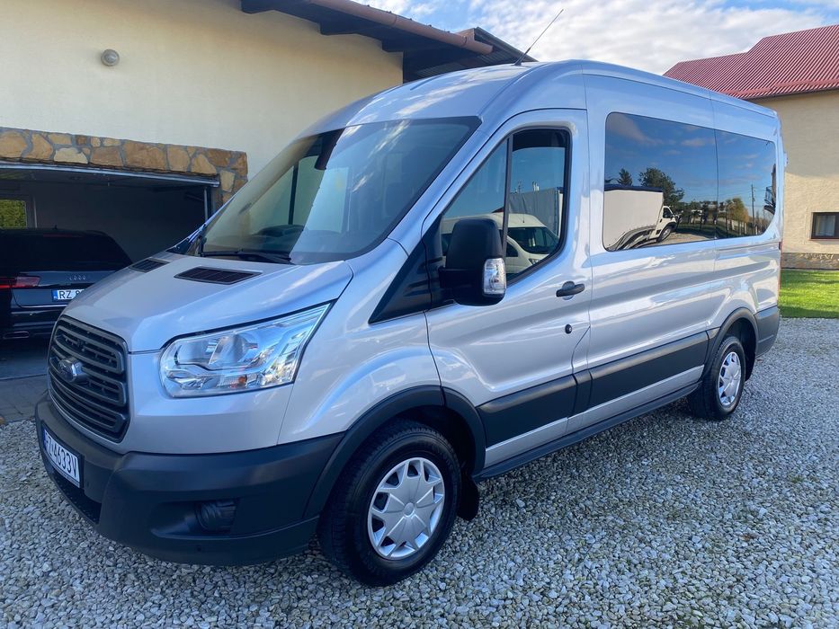 Ford TRANSIT, 9-osobowy, zakupiony w salonie w Rzeszowie, bezwypadkowy  9-osobowy, 2x nawiewy, bezwypadkowy, salon Rzeszów, serwisowany