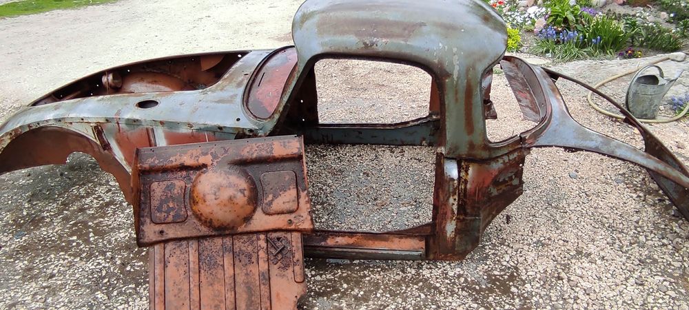 Karoseria MG MGA zabytek Triumph silnik