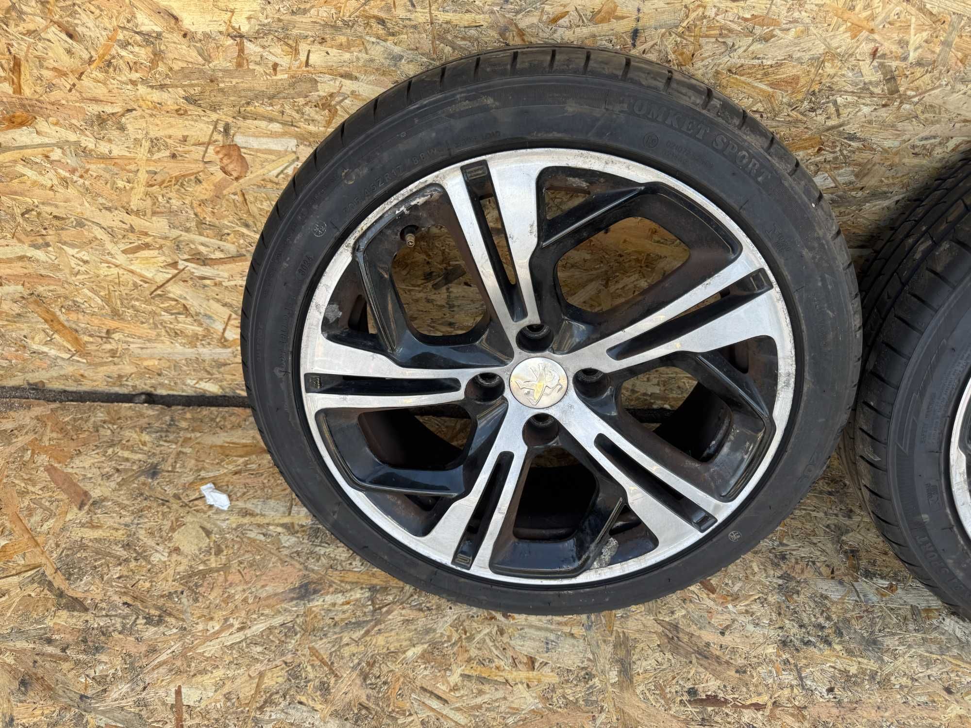 Felgi peugeot 208 gti 17' 7jx17 et 20 x2 opony ładne 4x108