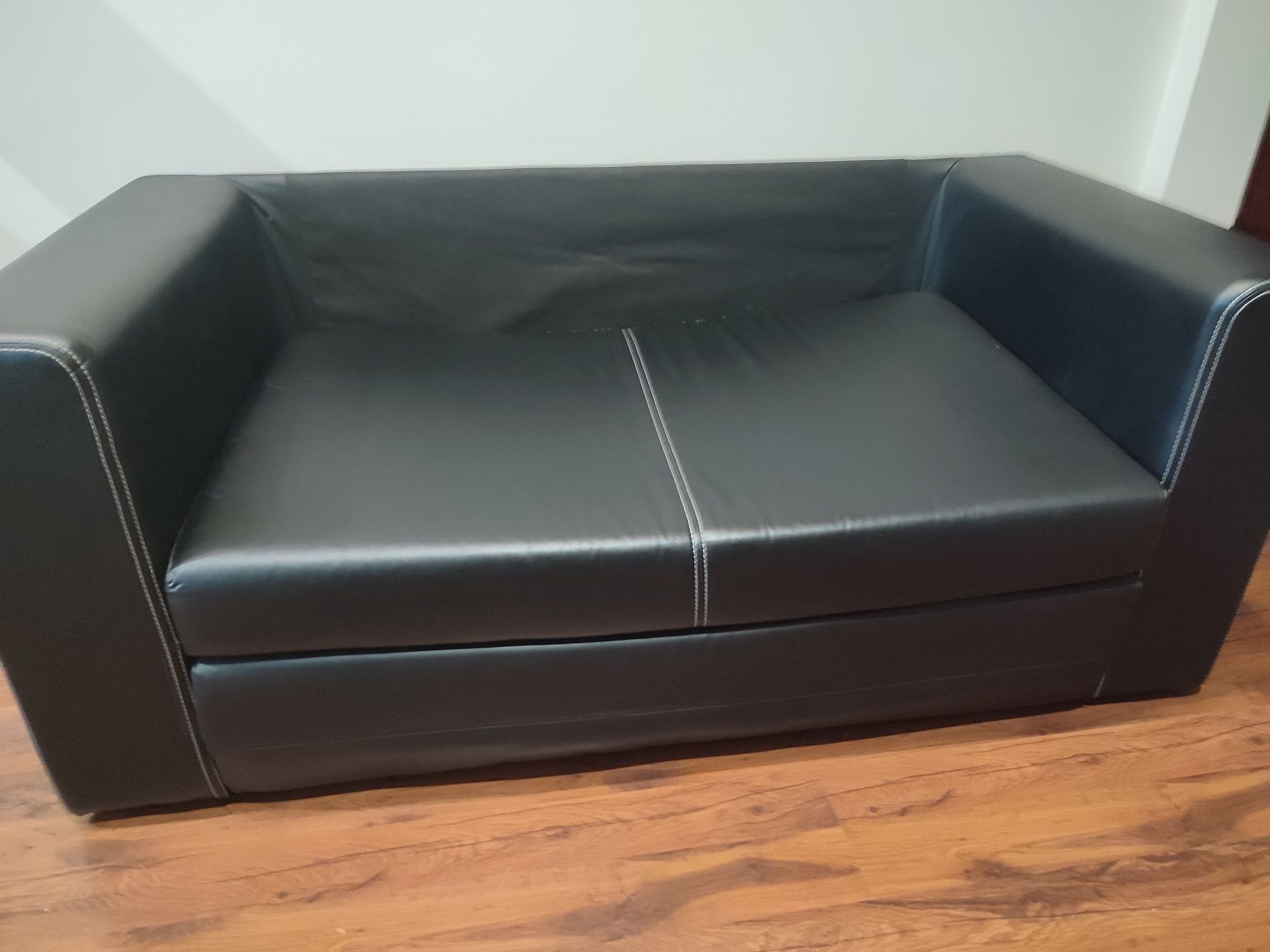 IKEA sofa rozkladana czarna