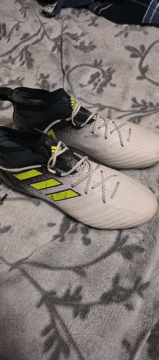 Бутсы Adidas Ace 41 размер в отличном состоянии