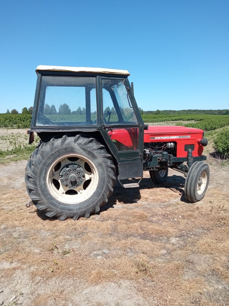 Ciągnik rolniczy Zetor 6711