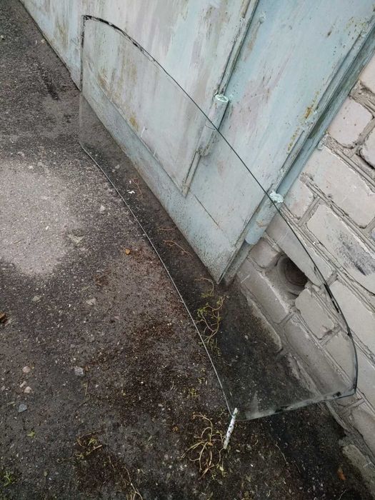 Стекло заднее на Жигули классику 01, 03, 05, 06, 07