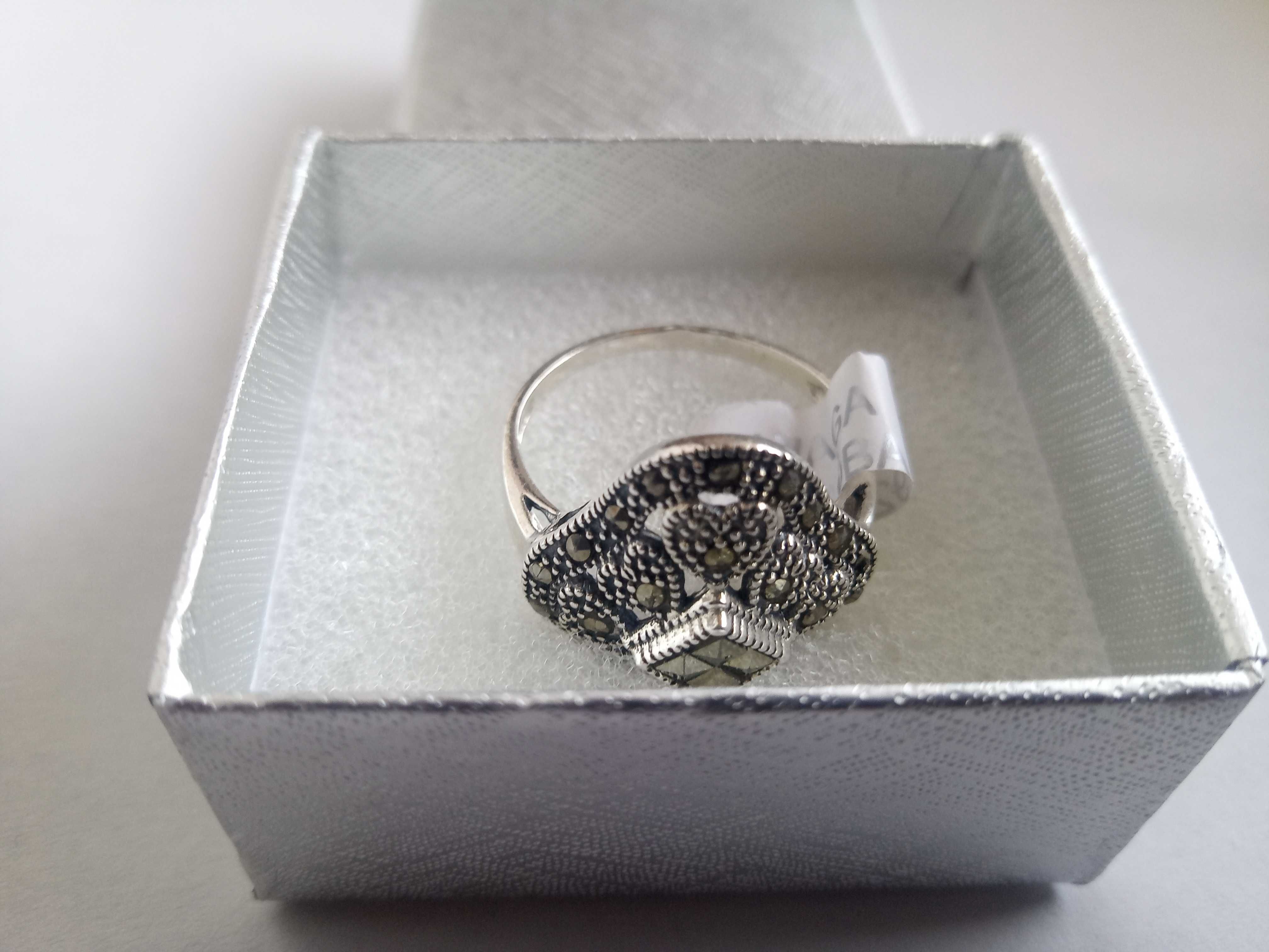 nowy pierścionek srebrny, srebro 925 markazyty w stylu Markiza 18-18,5