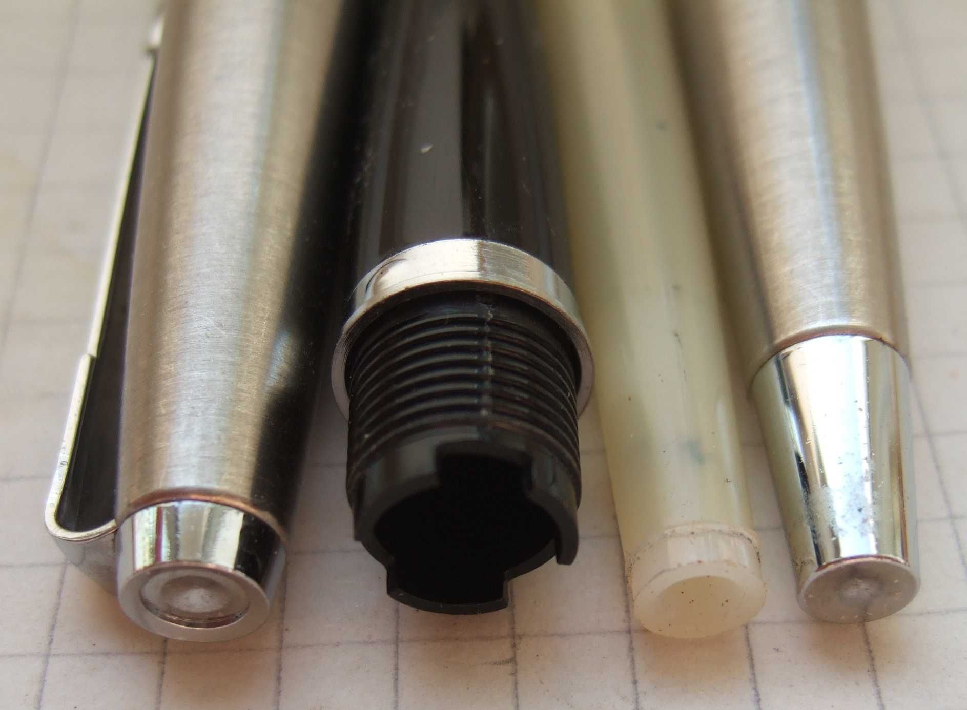Перова ручка Паркер-45 з пером "італік" розміром ОВ для каліграфії