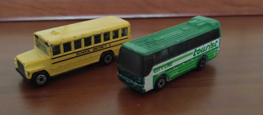 Autobus szkolny autobusy Ikarus Ford School Bus Matchbox