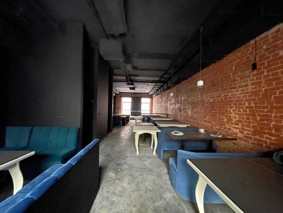 Бар Велика Васильківська 3 Арена сіті пл. українських героїв центр