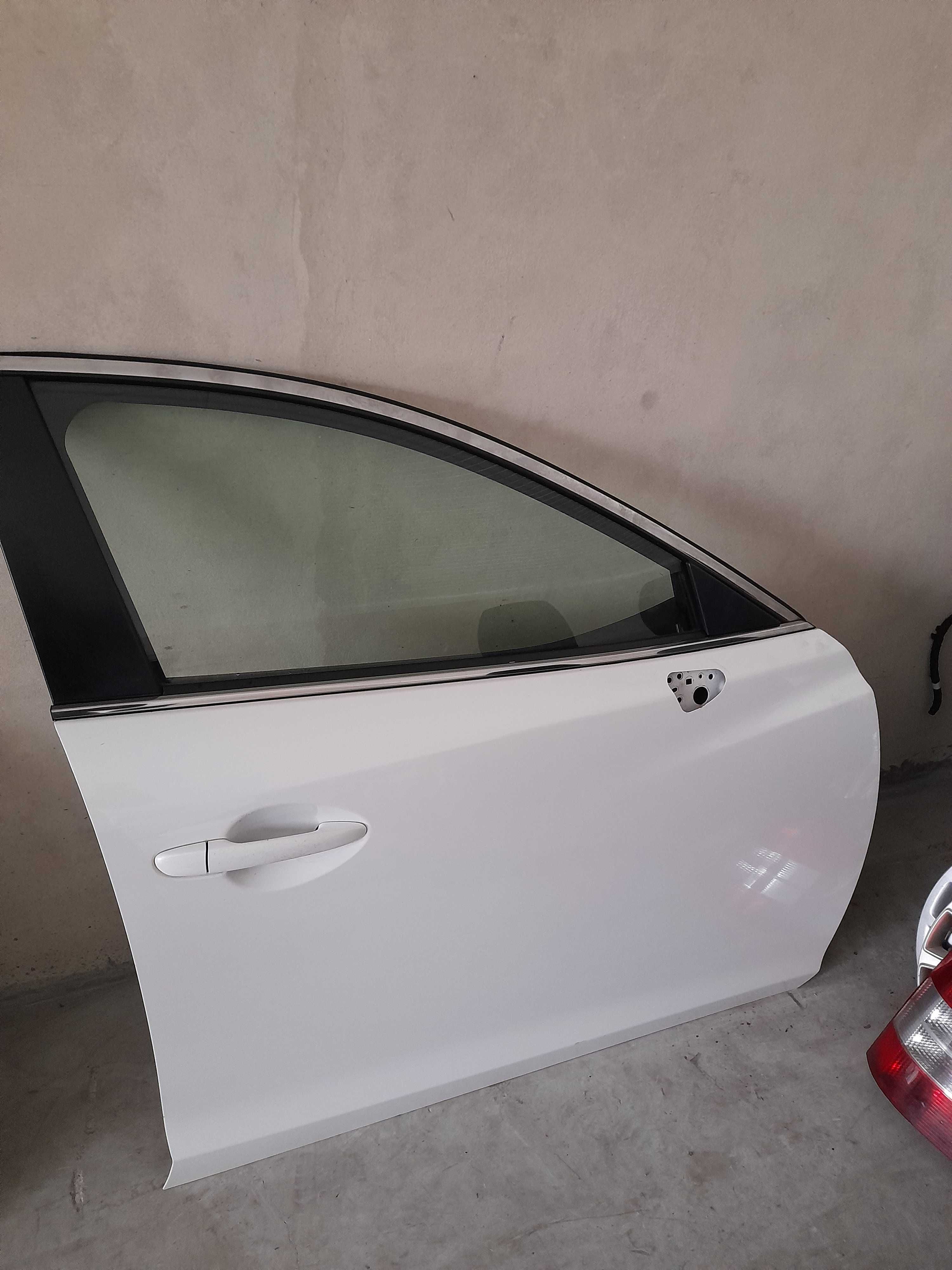Drzwi prawe przód mazda 6 III GJ europa