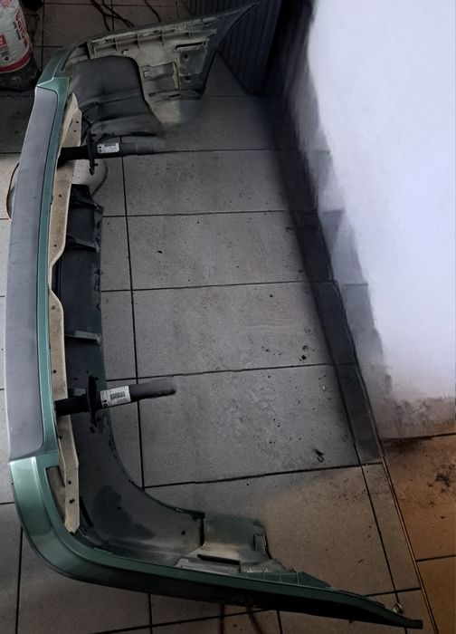 Zderzak tylni do bmw e46 sedan