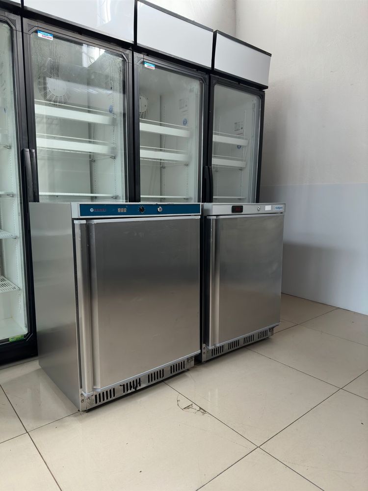 Lodówka pod blat Hendi 85 cm pod blatowa