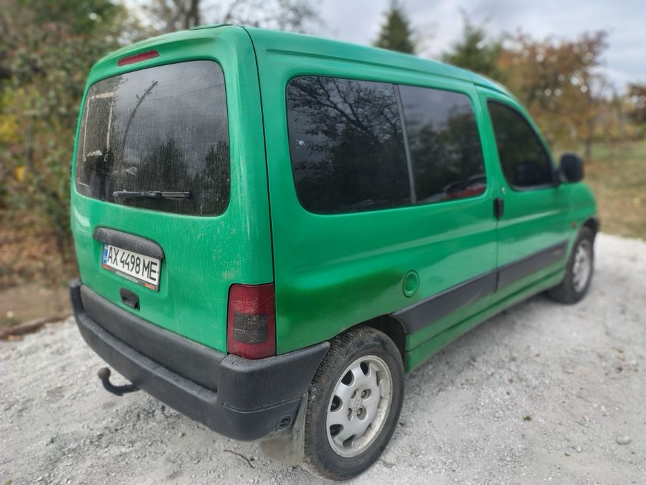Citroen Berlingo Заводской Пассажир  1.4 Газ