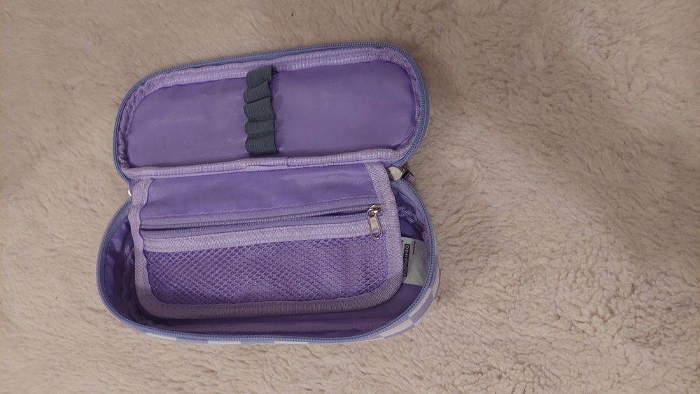 Plecak i piórnik Backs up