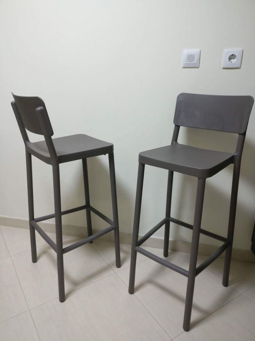 Cadeiras altas cozinha