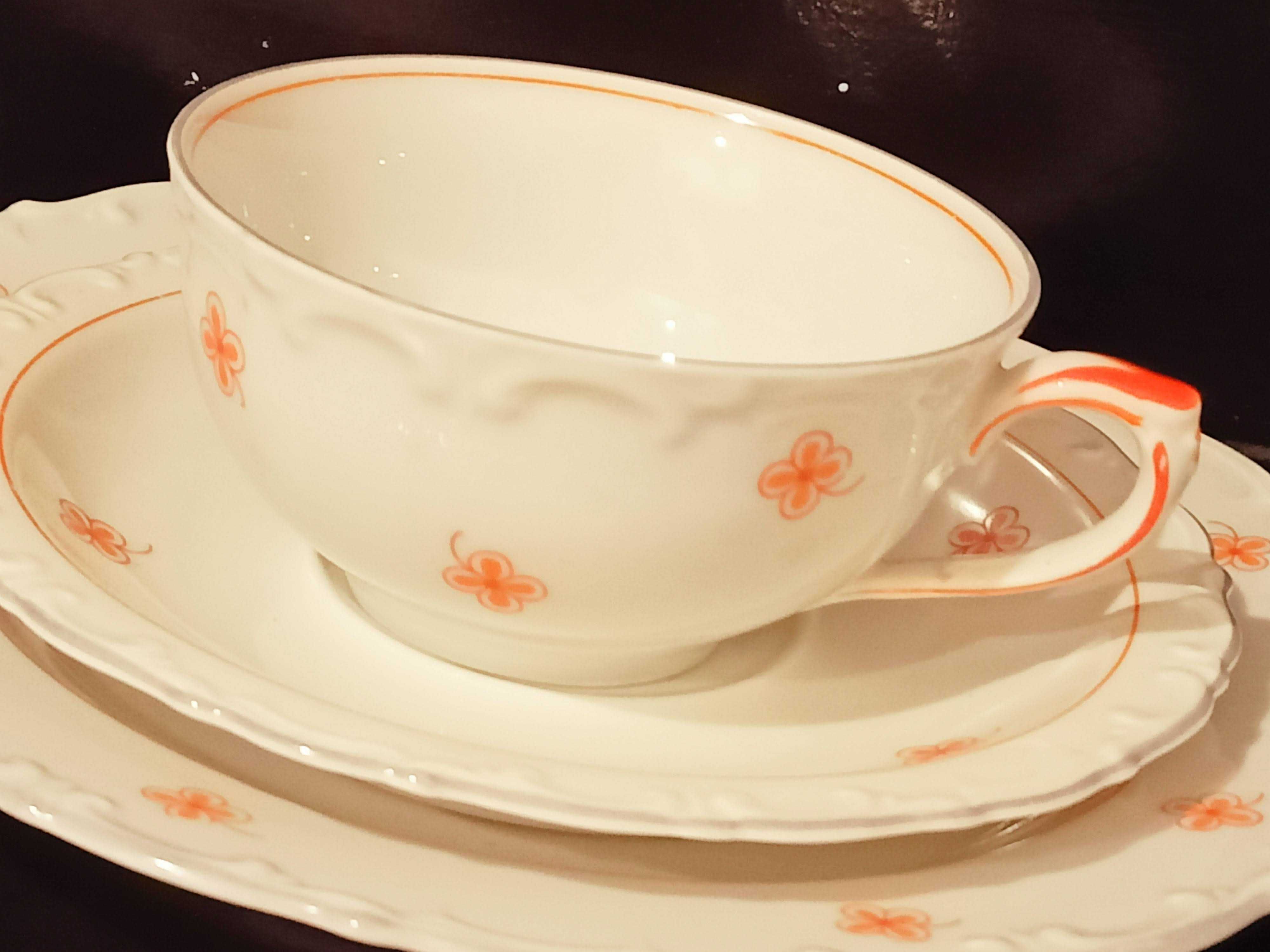 **filiżanka stara sygnatura porcelana Turyngia 1937_1949