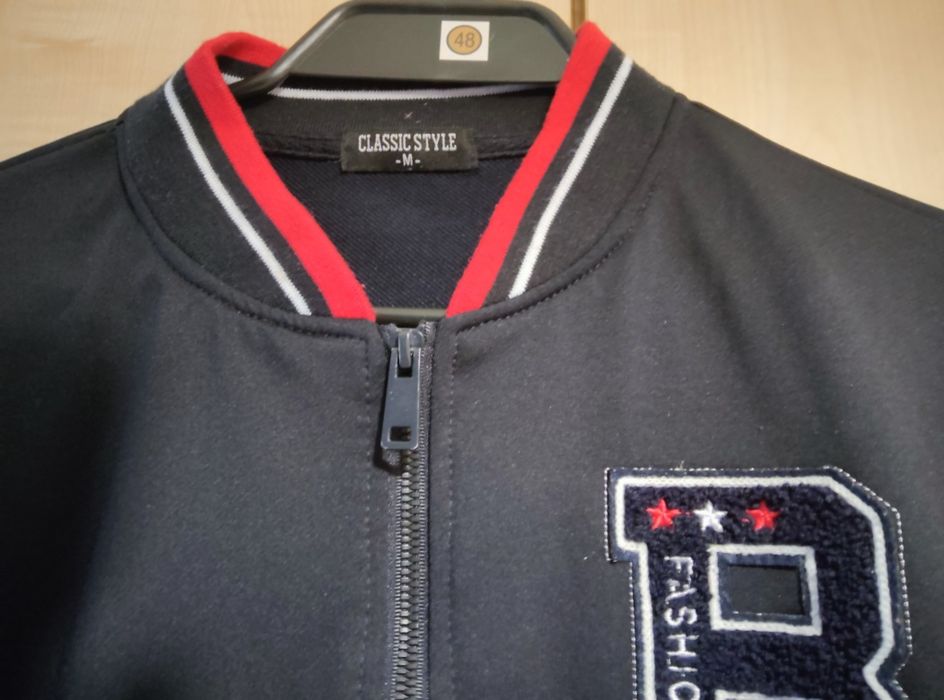 Dres sportowy rozmiar M