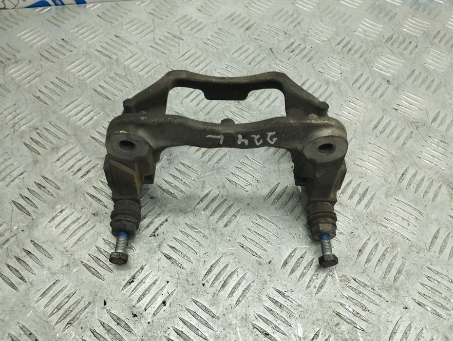 Скоба переднего левого суппорта 34116867311 для BMW X1 F48 2015-2022