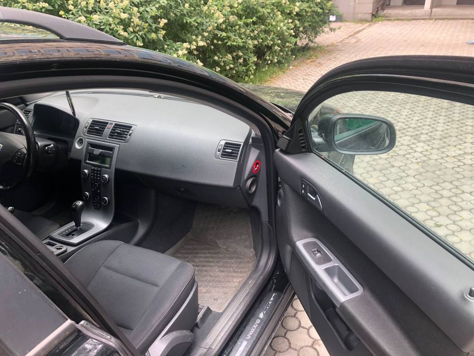 Продам Volvo v50 (Вольво В50)