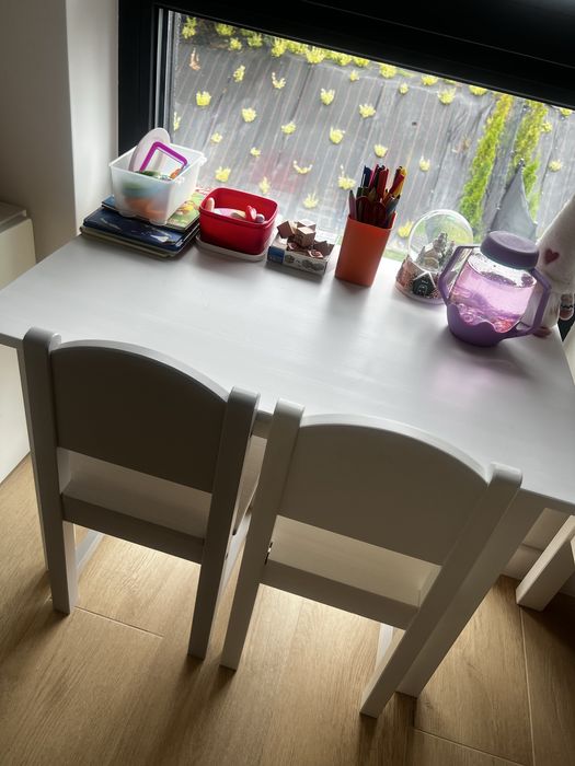 Zestaw mebli dziecięcych IKEA – Biały komplet w super stanie!