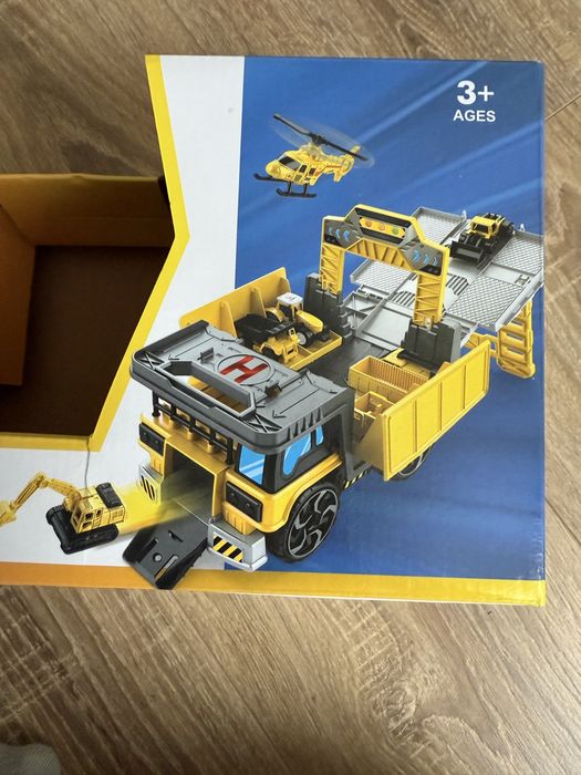 Самоскид Super Storage трек. В ідеалі