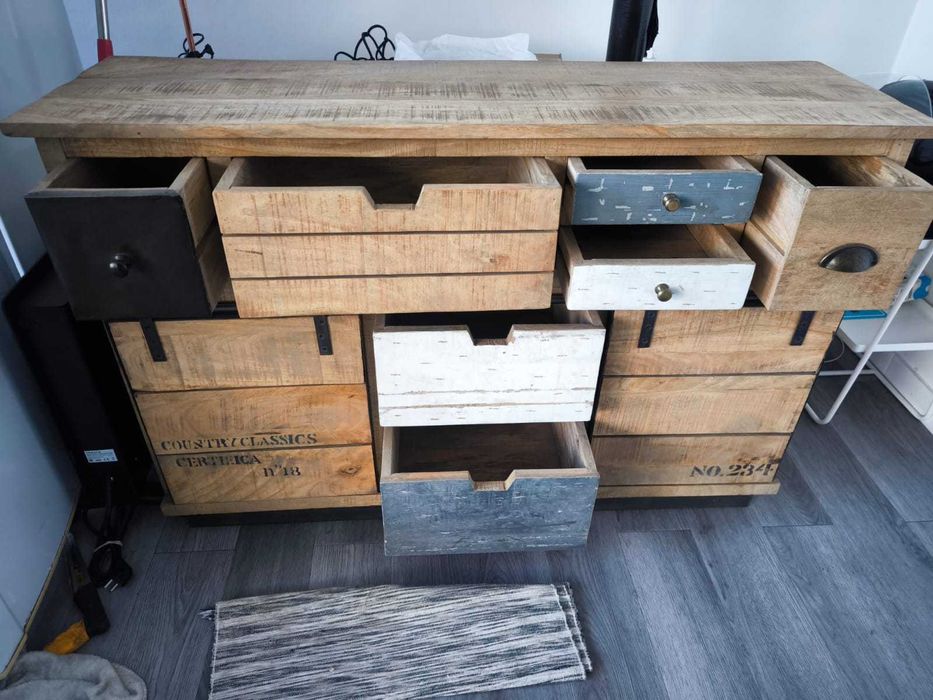 Aparador de madeira TUDOR by BIZZOTO