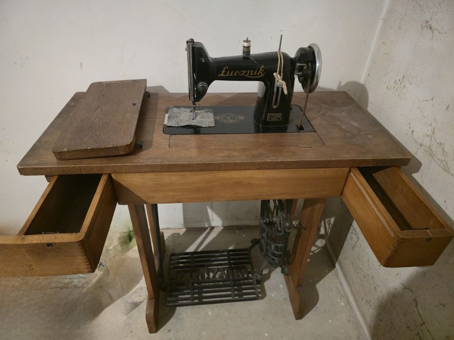 Maszyna do szycia ŁUCZNIK