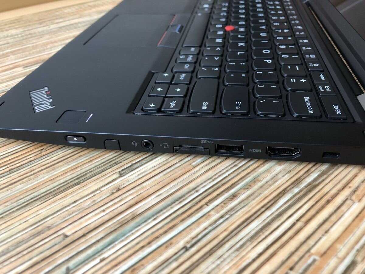 Lenovo ThinkPad X380 Yoga i5-8250U 8GB 256GB SSD 13.3″ Touch Screen
