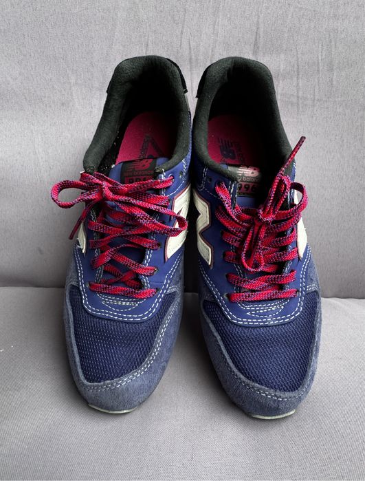 Buty sportowe marki NEW BALANCE WR996EG