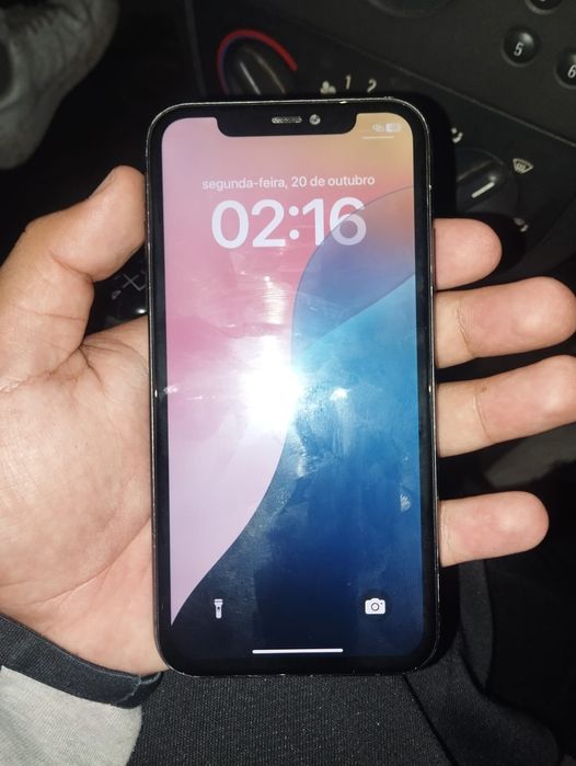 iPhone 11 64 gb bom