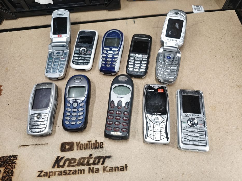 Nokia 3210 i inne