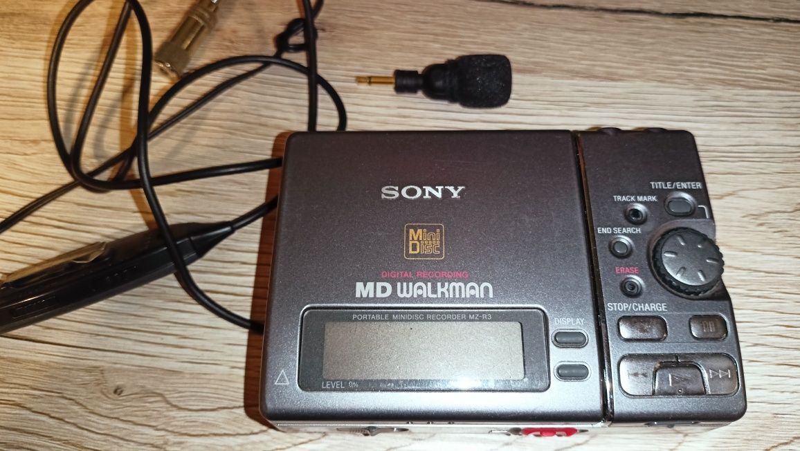 Przenośny Rejstrator MINIDISC MZ-R3