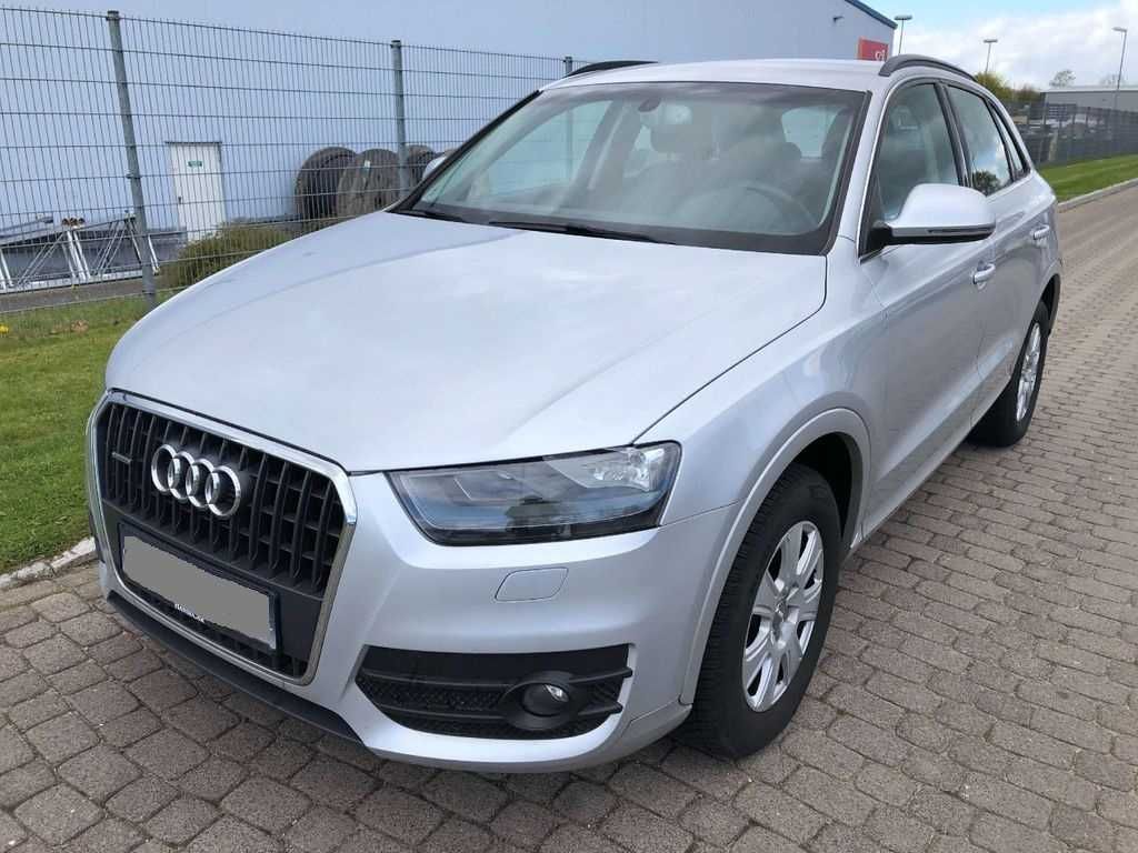 Бампер передній Audi Q3 8UB разборка Ауді Ку3 8УБ запчастини