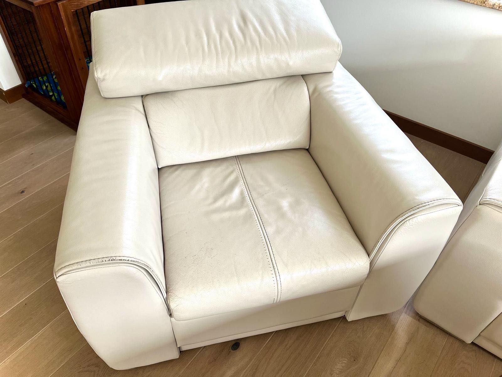 Zestaw wypoczynkowy skórzany sofa, 2 fotele i 2 pufy