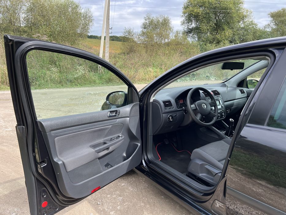 Продам VW Golf 5 2005р !!!